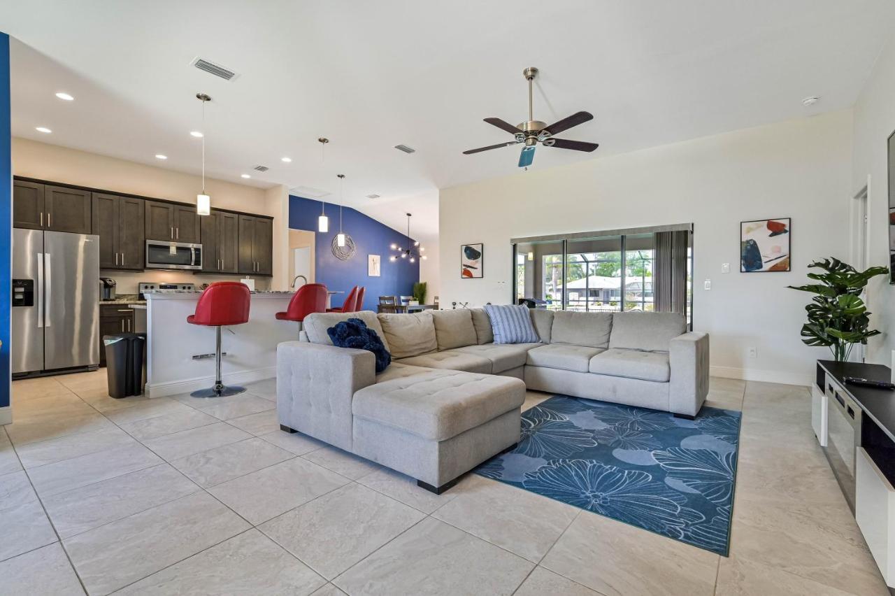 הוילה Centrally Located Cape Coral Oasis On Fresh Water מראה חיצוני תמונה