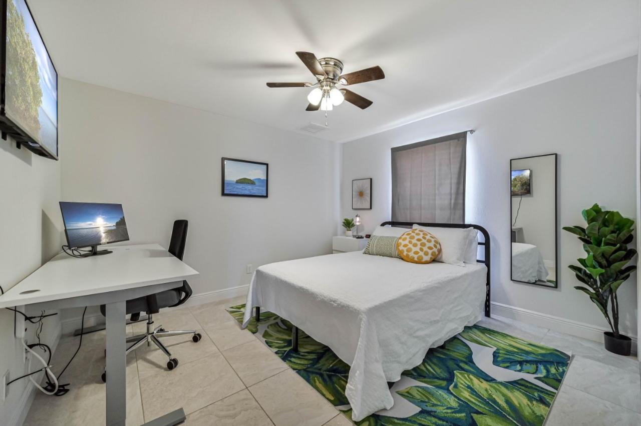 הוילה Centrally Located Cape Coral Oasis On Fresh Water מראה חיצוני תמונה